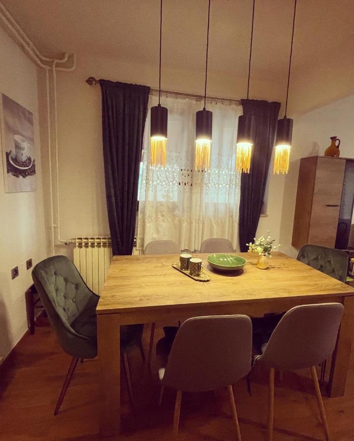 Lux Apartment Barbara Пореч Екстериор снимка